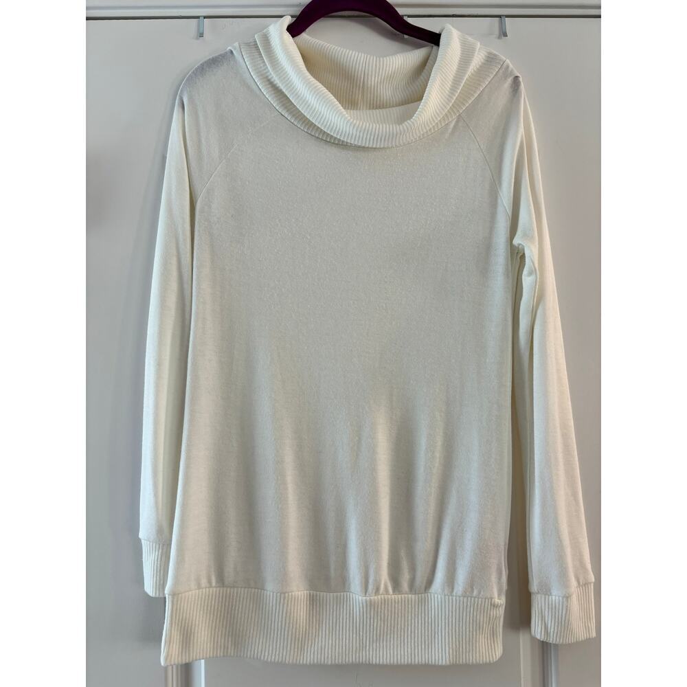Tresics RIbbed Cowl Turtleneck Lightweight Sweater Size Medium